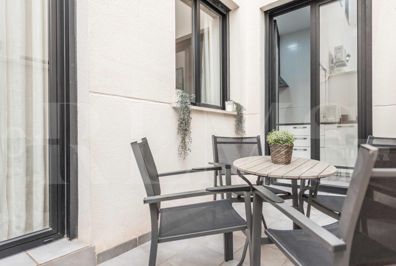 3Br Apartment With Parking And Patio In The Center By Rems Málaga Exteriör bild