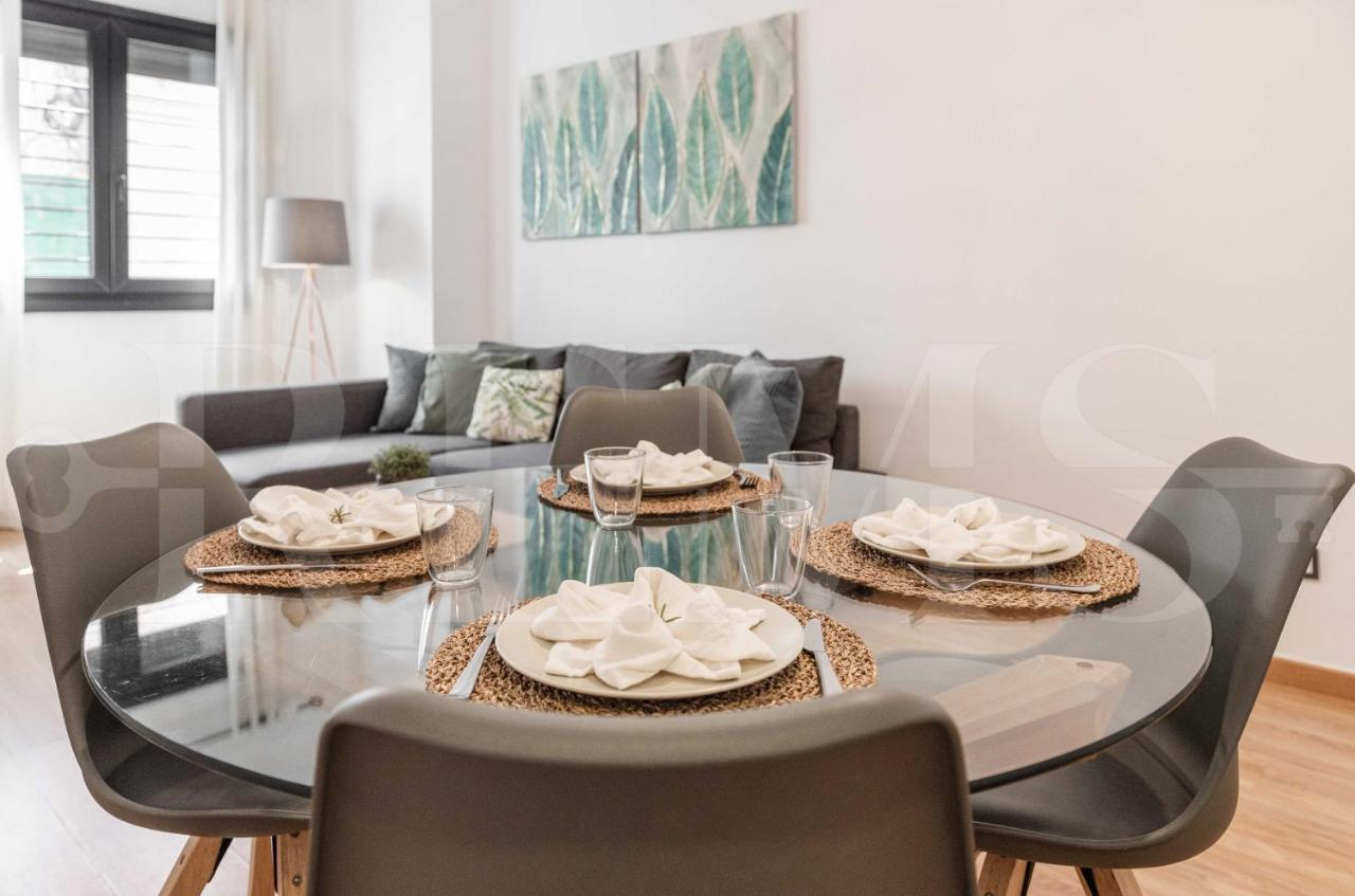 3Br Apartment With Parking And Patio In The Center By Rems Málaga Exteriör bild