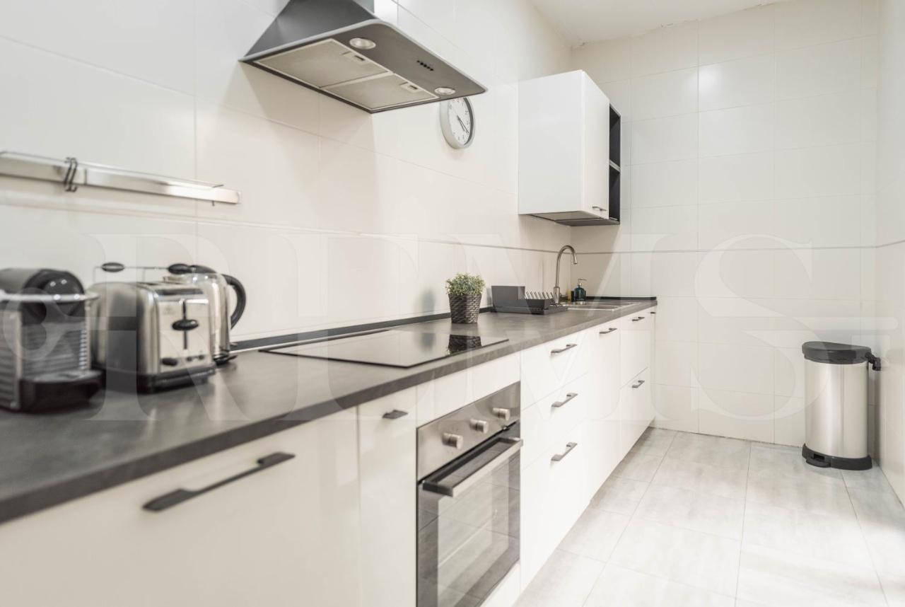3Br Apartment With Parking And Patio In The Center By Rems Málaga Exteriör bild