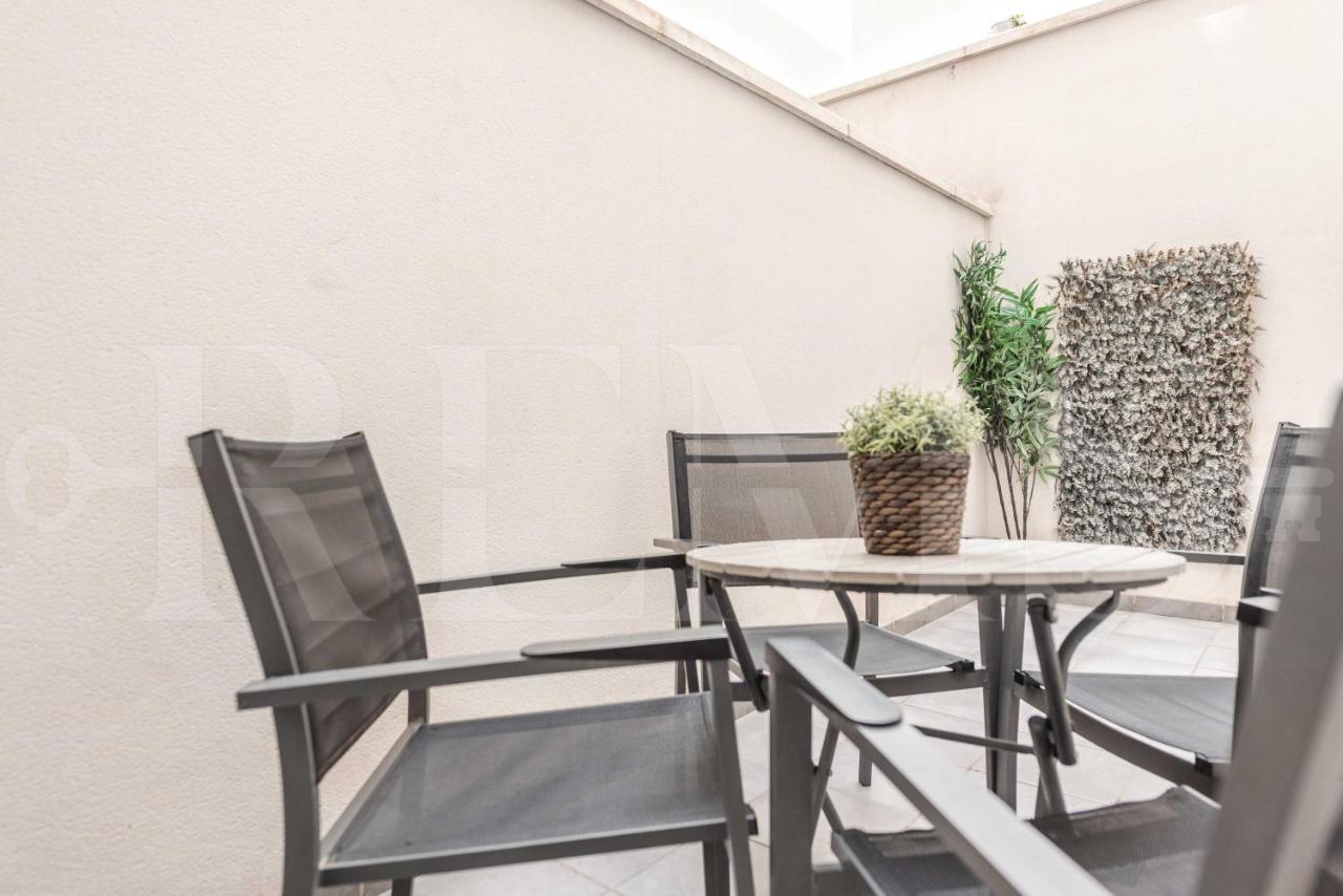3Br Apartment With Parking And Patio In The Center By Rems Málaga Exteriör bild